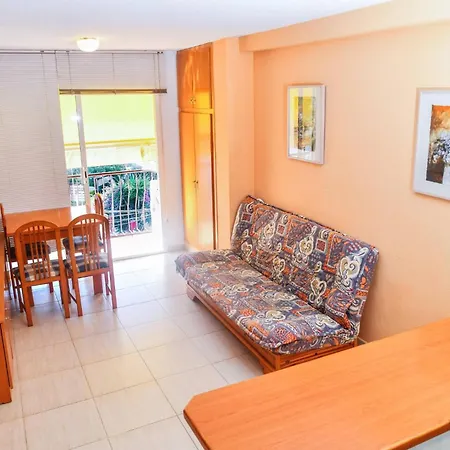 Equipped Centric With Large Terrace Apartman *